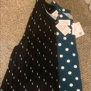 2 3XL LuLaRoe Elizabeth Tops